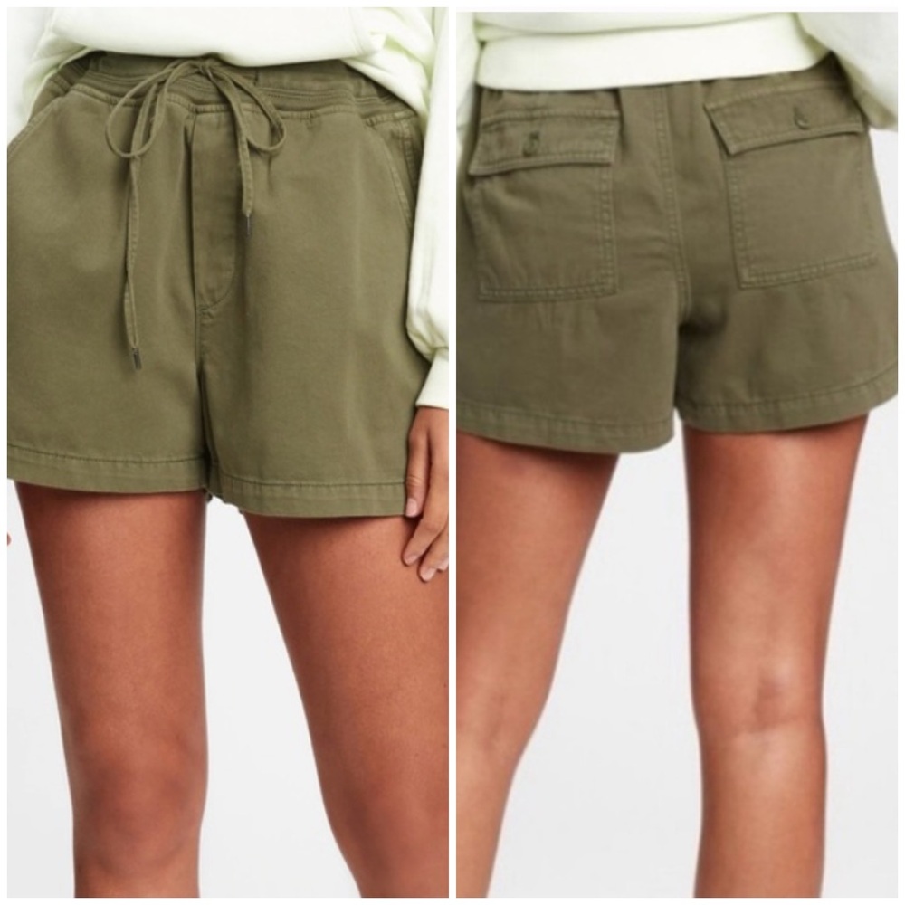 Gap Ribbed Pull-On Shorts in Desert Cactus Green Small
